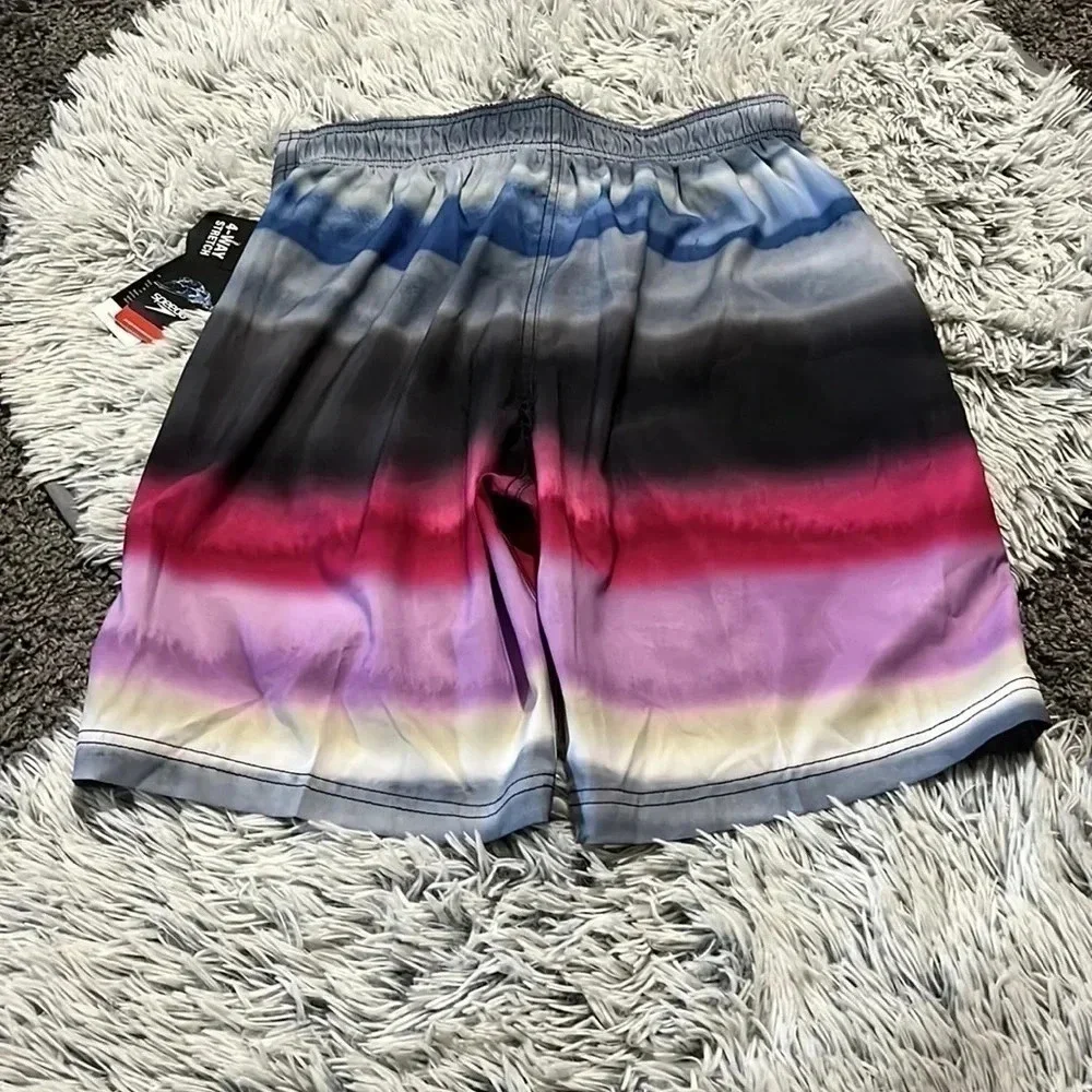 SPEEDO 4 way comfort stretch swim trunks Size Small